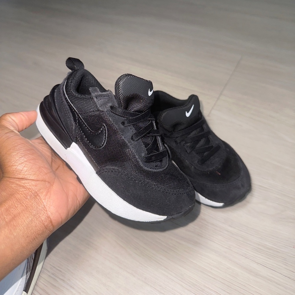 Toddler shoes